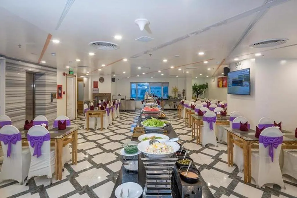 Grand Jeep Hotel Danang
